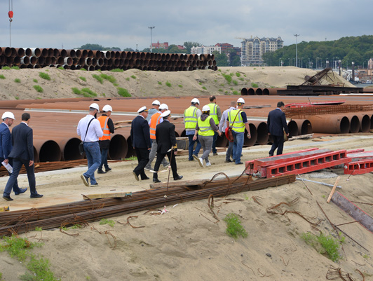 Heads of Rosmorrechflot and FSUE “Rosmorport” inspect construction of port infrastructure in Pionersky town