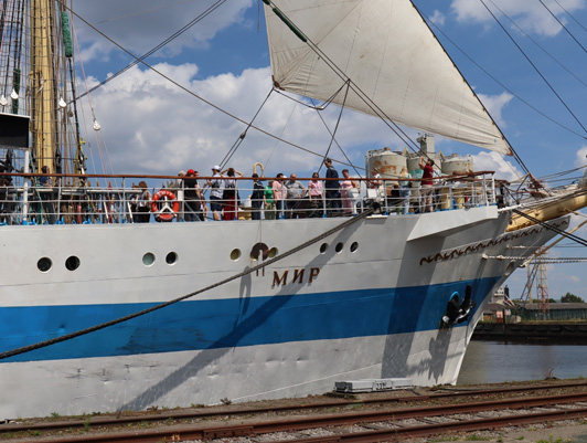 The Mir sailboat becomes a participant of the maritime festival “Sails of the World” in Kaliningrad