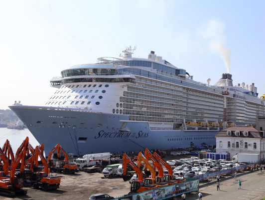 FSUE “Rosmorport” receives the largest cruise liner in the history of Russia