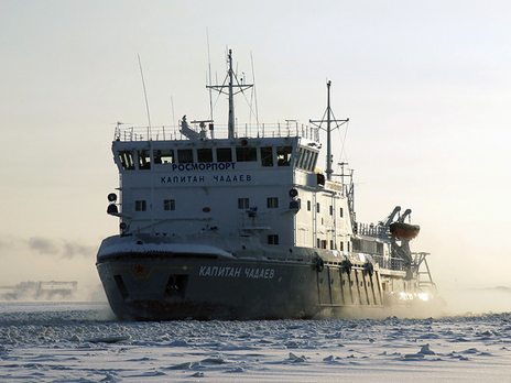 FSUE “Rosmorport” icebreakers start works on ice moving in Arkhangelsk