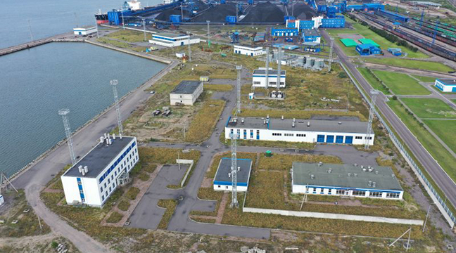 Built artificial land plot in the seaport of Ust-Luga put into operation