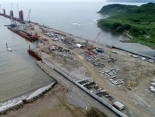 The dredging operations for the coal terminal in Sukhodol Bay by order of the FSUE “Rosmorport” are planned to be completed before the end of the year