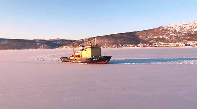 Icebreaker support period ends in the seaport of Magadan and on the approaches toward it