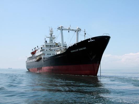 The Professor Khlyustin training ship returns upon completion of scientific expedition