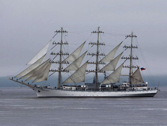 FSUE “Rosmorport” sailing ships end 2019 navigation