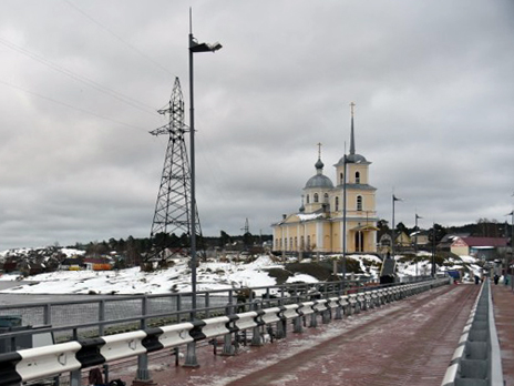 New bridge boat put into operation in Petrozavodsk 