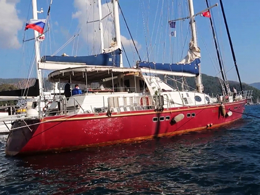 The Slavyanka sailboat for "School under sails" went on an international expedition from the Turkish port of Marmaris