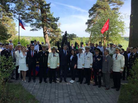 Representatives of the maritime transport industry pay tribute to memory of sailors perished in the Great Patriotic War