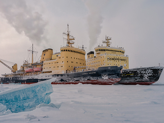 Kapitan Dranitsyn icebreaker sets world records