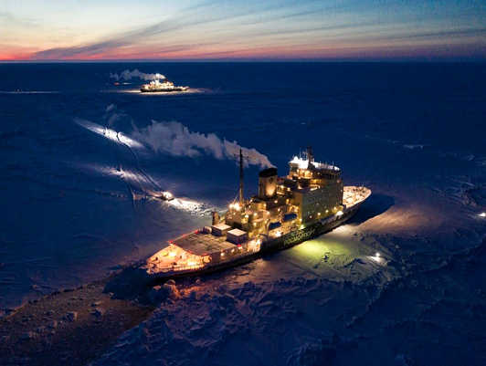 The Kapitan Dranitsyn icebreaker sets records in northern latitudes