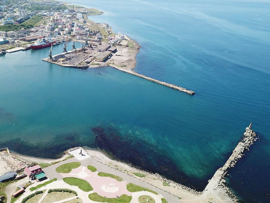 FSUE “Rosmorport” plans for reconstructing entrance breakwaters of the seaport of Kholmsk