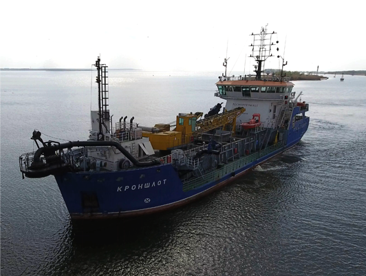 FSUE “Rosmorport” ensures passport depths of the water area of the seaport of Kaliningrad
